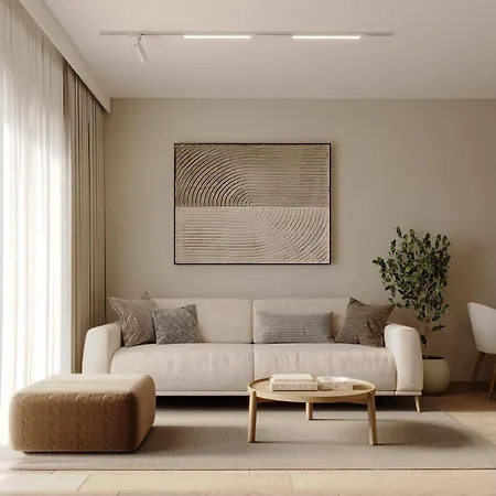 Sea View Luxe Apartment